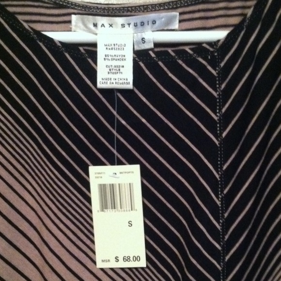 Batwing short sleeve top! - Picture 3 of 4