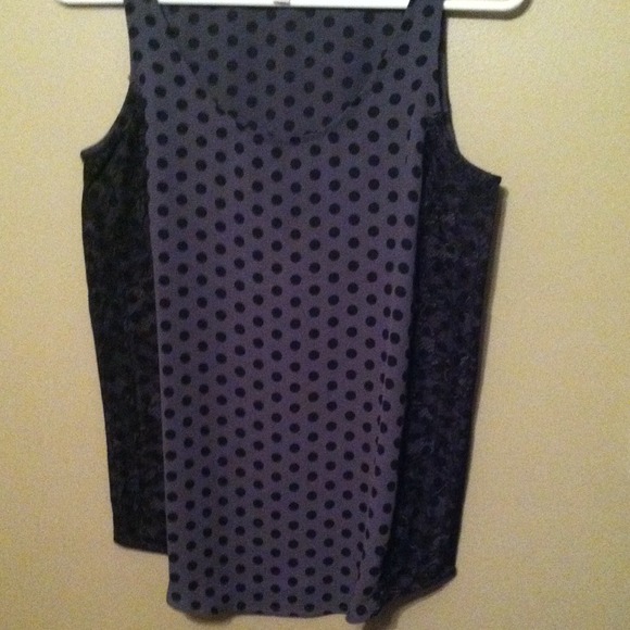 Beautiful polka dot and lace tank top! 😍 - Picture 2 of 4