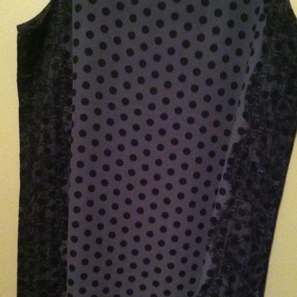 Beautiful polka dot and lace tank top! 😍 - Picture 4 of 4