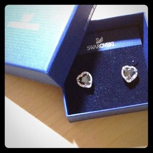 Brand New Swarovski Velika Pierced Earrings