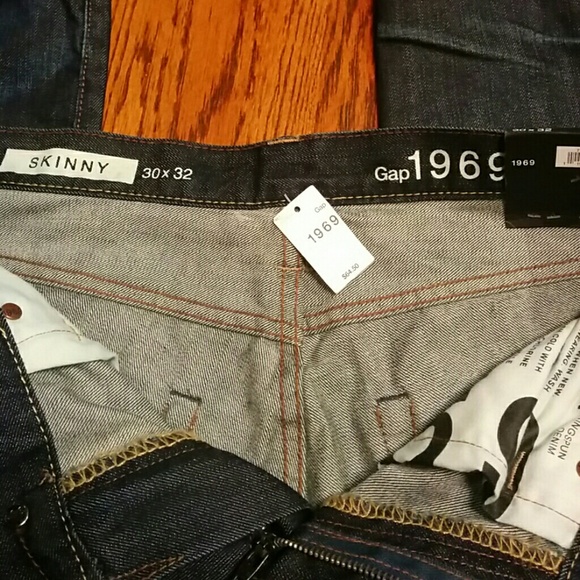 Skinny Jeans - Picture 2 of 3