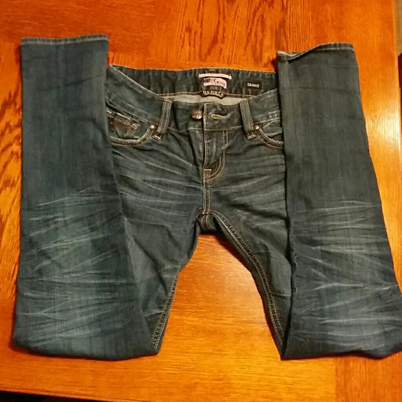 Jeans - Picture 2 of 3