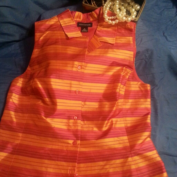 *Ann Taylor* 100% Silk Multi-Striped Sleeveles Top - Picture 4 of 4