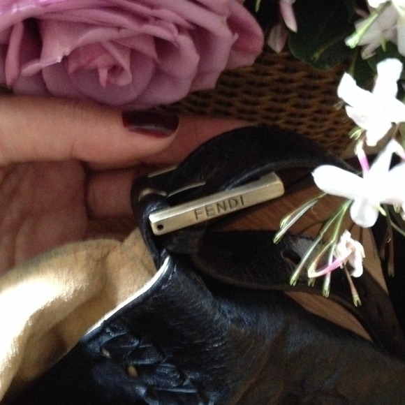 R À R E ... ❤️collectable❤️. Maxi Black Spring Fendi: Baguette Maxi, whipstitch - Picture 3 of 12