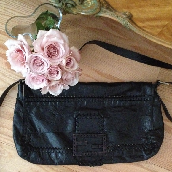 R À R E ... ❤️collectable❤️. Maxi Black Spring Fendi: Baguette Maxi, whipstitch - Picture 2 of 12