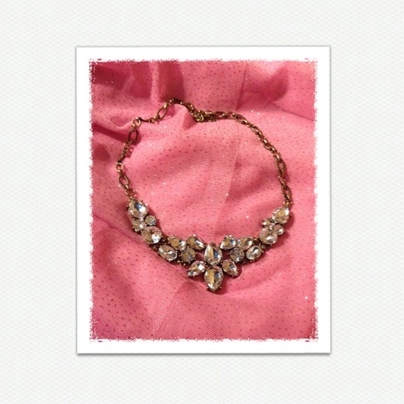APT.9 necklace