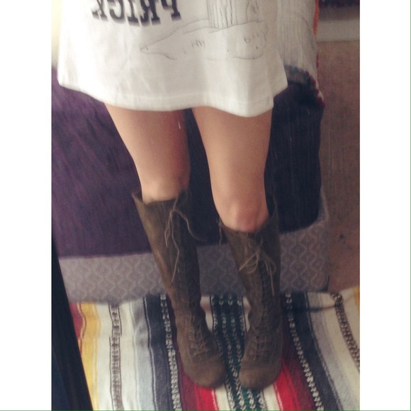 nine west casilda boot - Picture 2 of 4