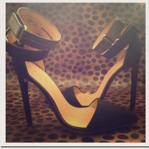 L.A.M.B. Shoes - L.A.M.B. Oxley Pumps L.A.M.B. Shoes - L.A.M.B. Oxley Pumps