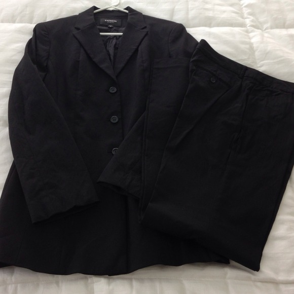 🎉DEAL🎉 EXPRESS Black Suit - VERY VERSATILE!!!
