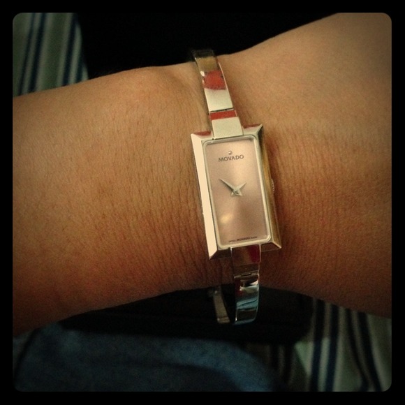 👌Ladies pink face Movado watch 💋