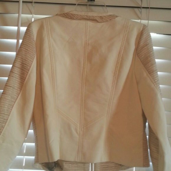 Jacket - Picture 4 of 4