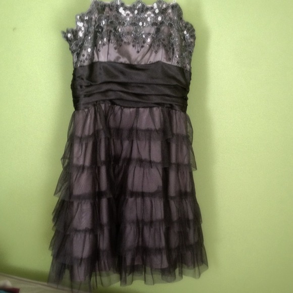 Grey and pink sequined homecoming/short prom dress - Picture 4 of 4