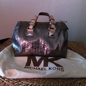 Michael Kors speedy bag