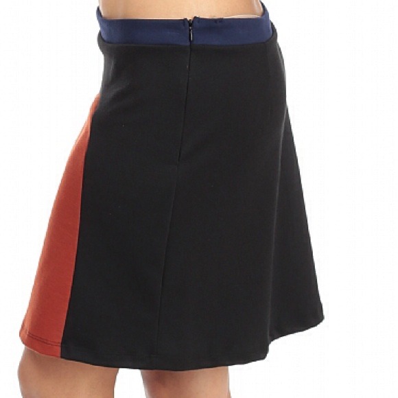 Color Block skirt. - Picture 2 of 2