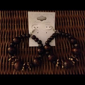 Bundle brown earrings.