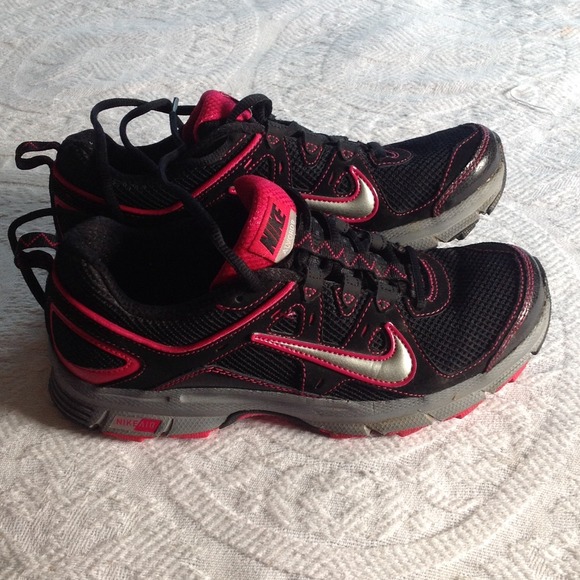 Women's nike air @lovelydove