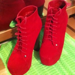Red Booties Size 6.5 reserved for @swayymywayy.