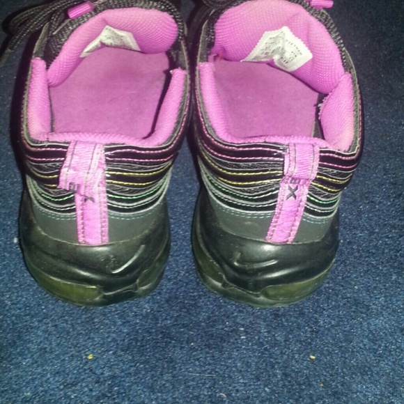 Nike sneakers - Picture 3 of 3