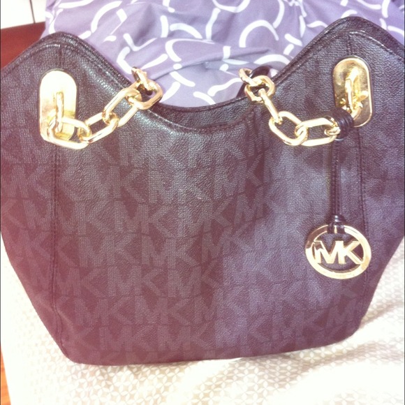 ⚡️Flash sale⚡️Auth Michael Kors