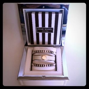 Henri Bendel- Set of 3-Off White Bangles