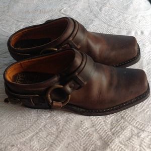 Frye clog boots for erinlaffin9!!