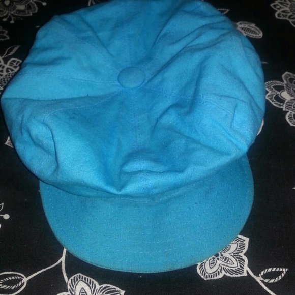 Caps - Picture 4 of 4