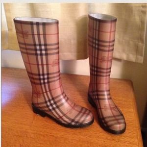 100% Authentic Burberry Rainboots.