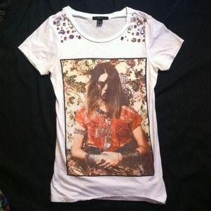 SOLD💜Forever 21 rhinestone tee shirt