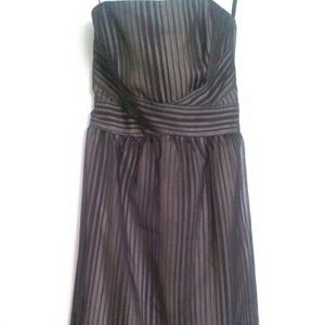 Super Chic strapless dress