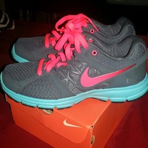 Running sneakers