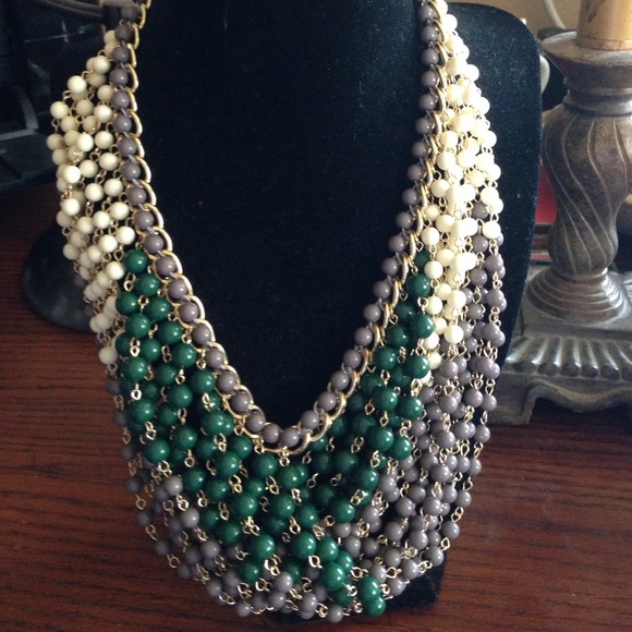 Statement necklace - Bay to Baubles