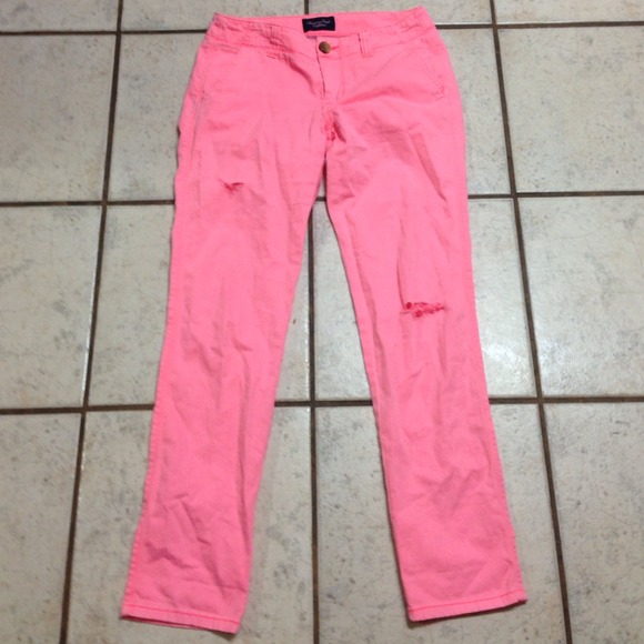 American Eagle Hot Pink Skinnies