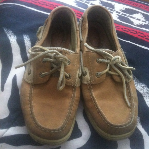 ❌TRADED❌ Sperry Top Sider & Cleats