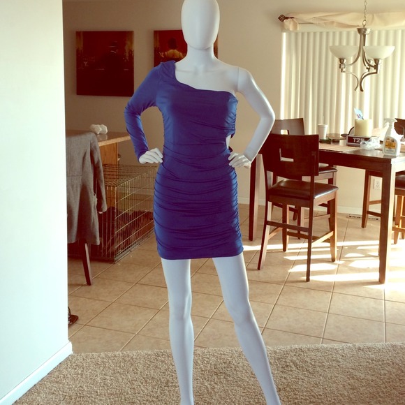 Forever 21 Dresses & Skirts - Beautiful in Blue!🎉