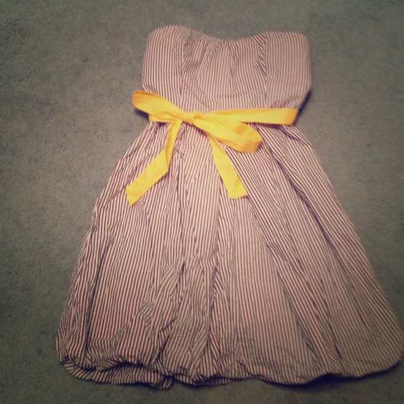 Summer stripped strapless dress💐
