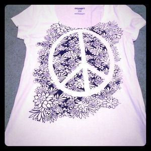 Graphic tee