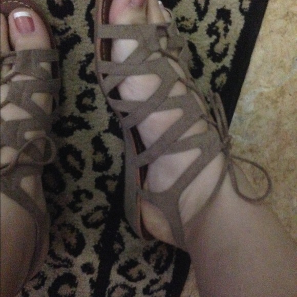 Carlos Santana suede like sandals