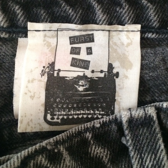 Vintage Ombré Levi denim shorts - Picture 4 of 4