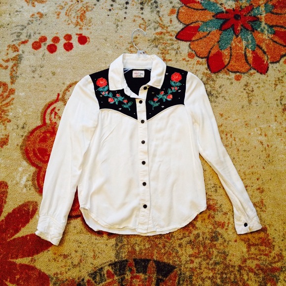 Tops - Brand new button up from Pacsun