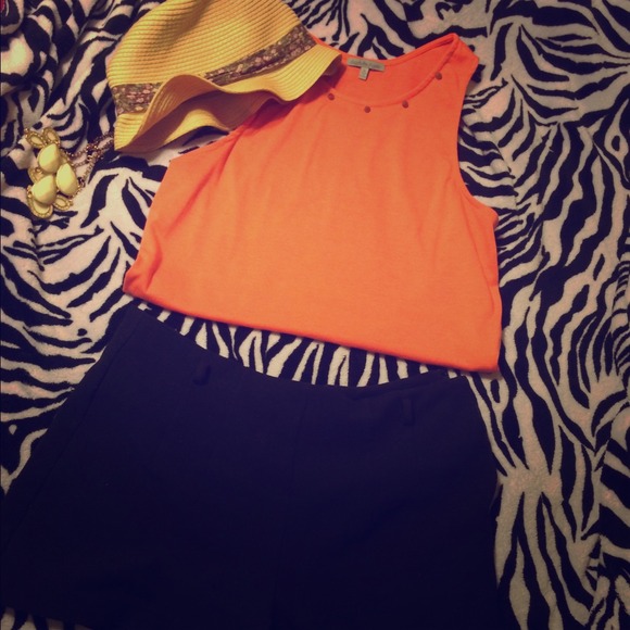 Crop tank top