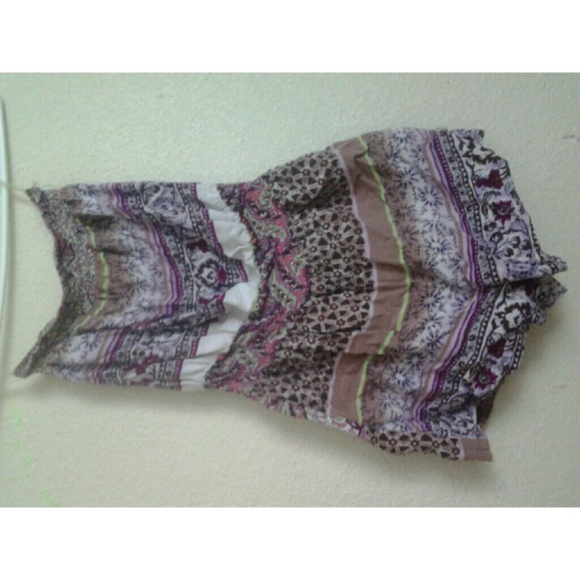Different pattern flower romper.