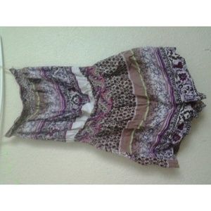 Different pattern flower romper.