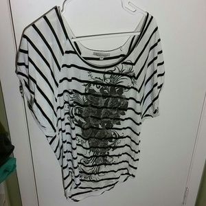Lose shirt to be draped