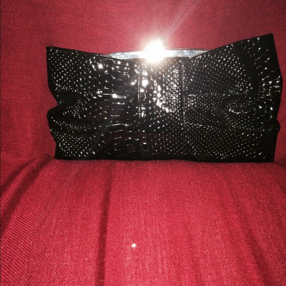 Clutch 👛 - Picture 3 of 3