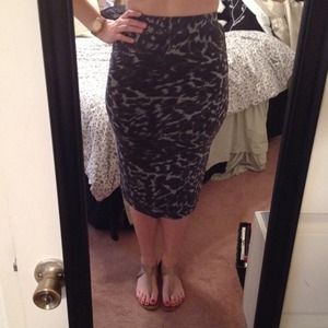 Black and grey leopard cotton pencil skirt