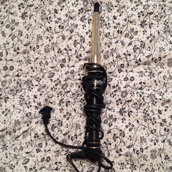 Tapered curling rod and leggings bundle