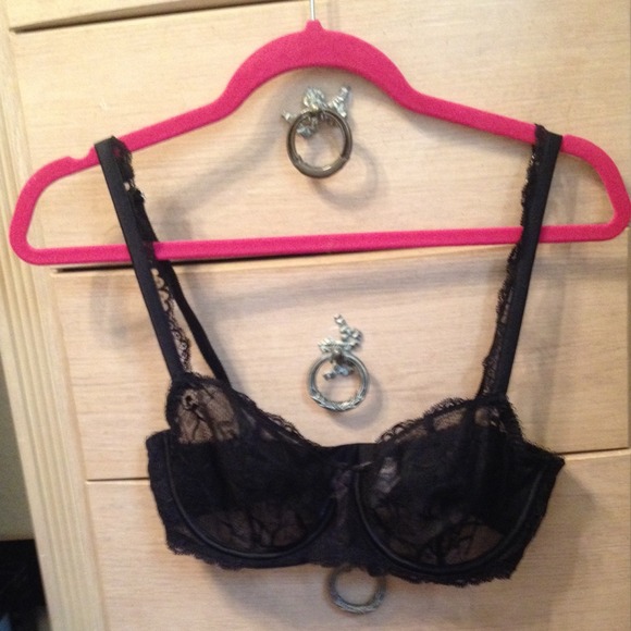 Victoria's Secret bra and bandeau (4) bundle