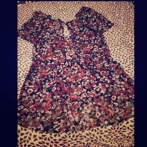 Colorful flower flow/dress top 🌼