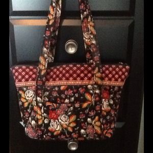 Vera Bradley retired "Anastasia" villager purse.