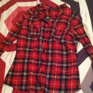 Plaid long sleeved shirt